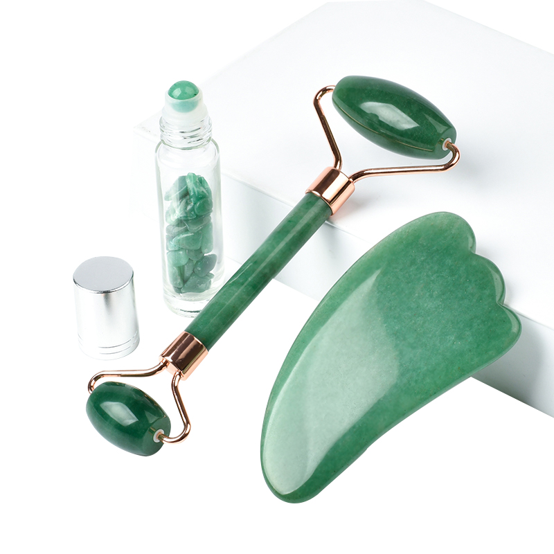 green aventurine claw gua sha