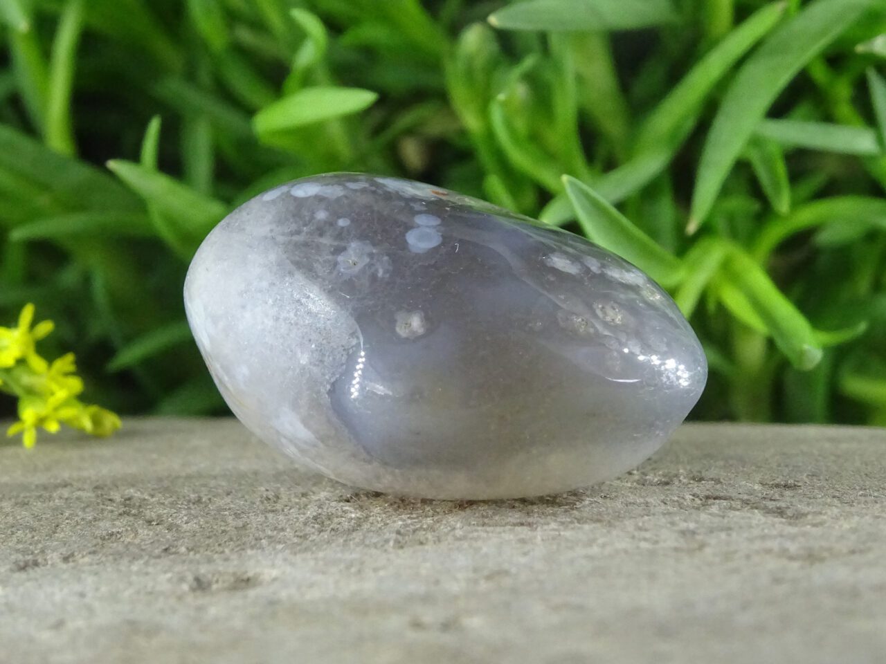 Natural Grey Agate Gua Sha Wholesale Face Beauty Massage