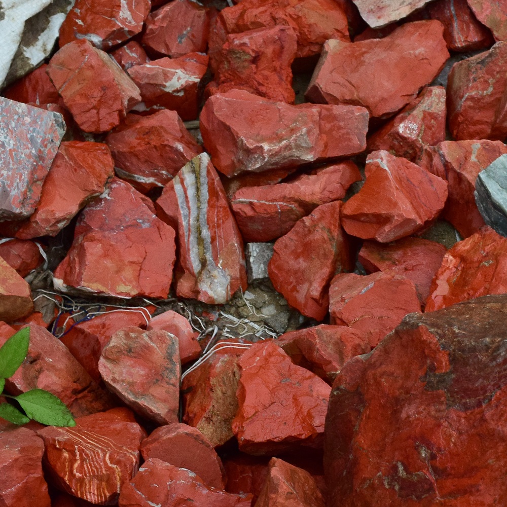 red jasper roller