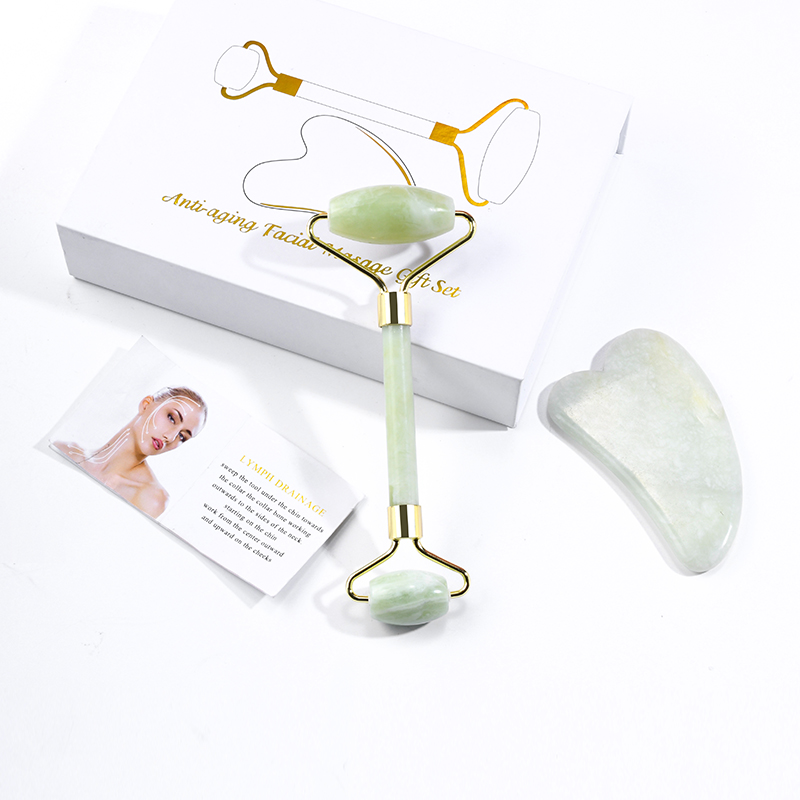 jade roller and gua sha